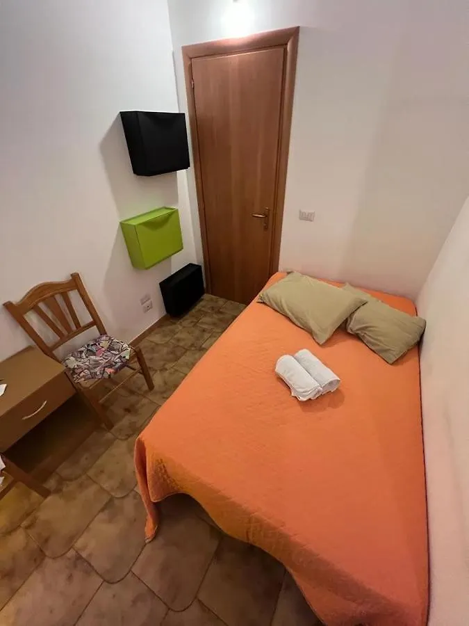 Pansiyon Stanza Privata Dotata Di Tutti I Comfort-Centro Storico Palermo Daire İtalya